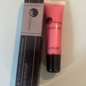 Glo minerals lip gloss